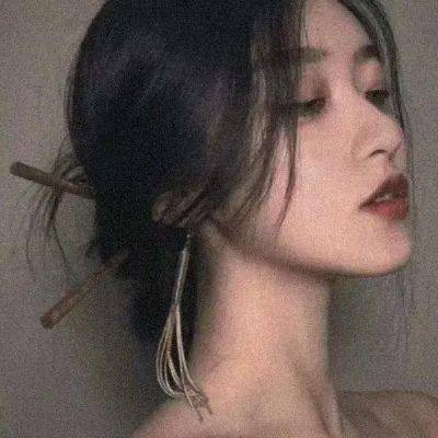 互联网巨头入场 新能源造车再添“新势力”